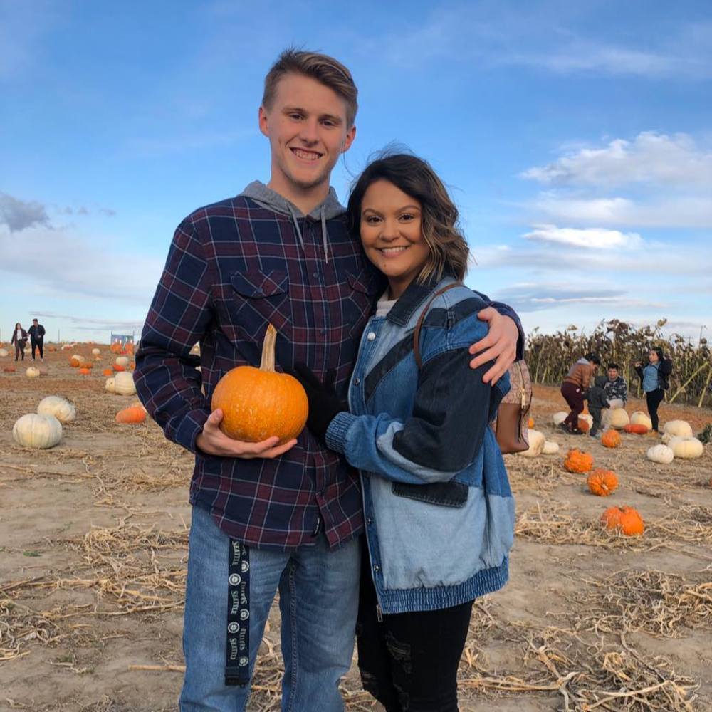 Meet your Posher, Peyton